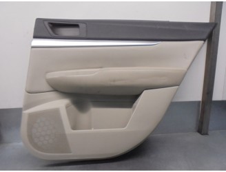 Recambio de guarnecido puerta trasera derecha para subaru legacy kombi/outback b14 2.0 cat referencia OEM IAM S73508400 