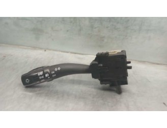 Recambio de mando luces para kia carens (un) 2.0 crdi referencia OEM IAM 202004729 