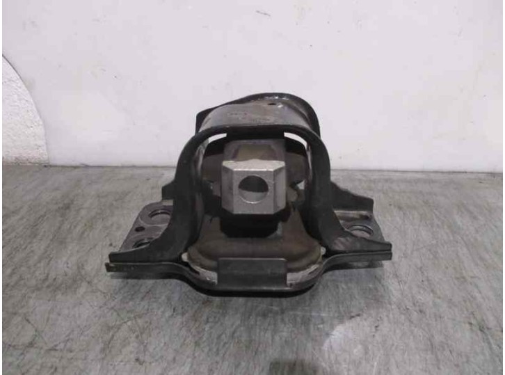 Recambio de soporte motor derecho para renault scenic ii 1.6 16v referencia OEM IAM 8200014931J  