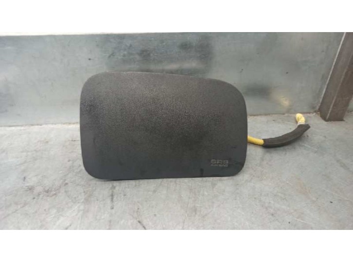 Recambio de airbag delantero derecho para kia carens (un) 2.0 crdi referencia OEM IAM 845301D200 