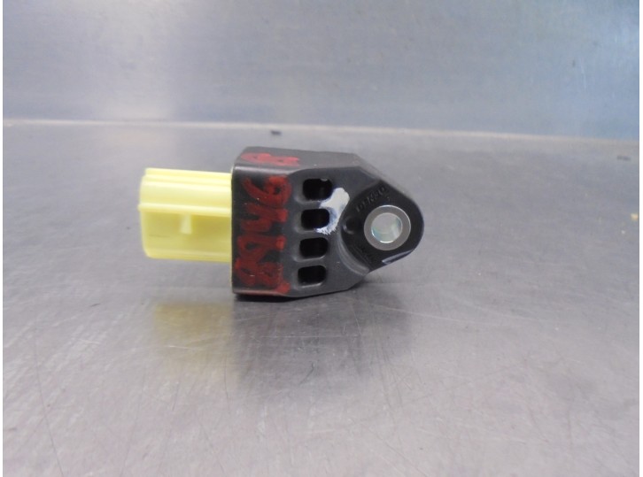 Recambio de sensor impacto para subaru legacy kombi/outback b14 2.0 cat referencia OEM IAM 98235AJ000 