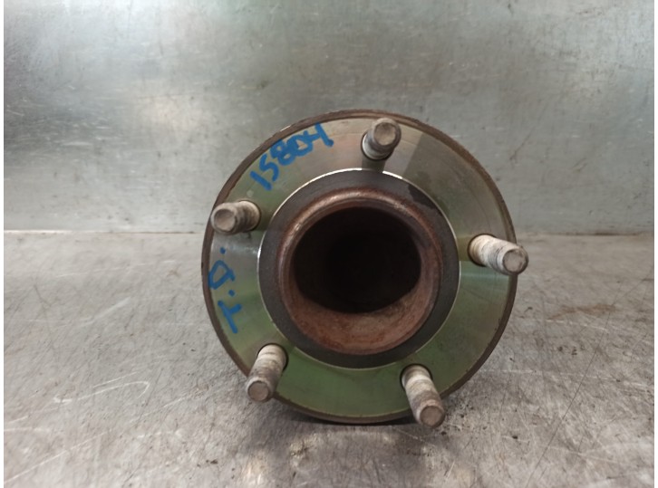 Replacement rear right stub axle for Ford Focus III Turnier 1.5 TDCi OEM IAM reference 2101656 