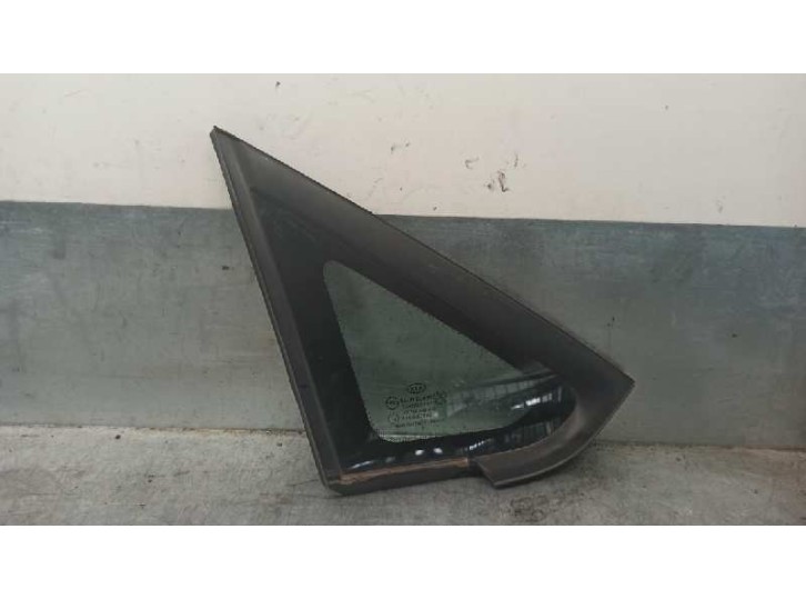 Recambio de luna custodia delantera derecha para kia carens (un) 2.0 crdi referencia OEM IAM 878801D000  