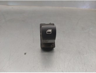 Recambio de mando elevalunas delantero derecho para bmw serie 5 berlina (e60) 3.0 turbodiesel cat referencia OEM IAM 6922244 159