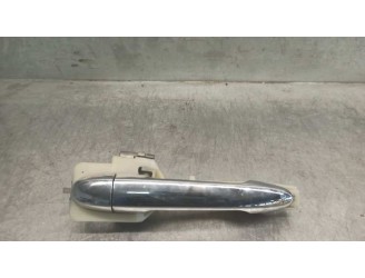 Recambio de maneta exterior delantera derecha para kia carens (un) 2.0 crdi referencia OEM IAM 826601D030  5 PUERTAS