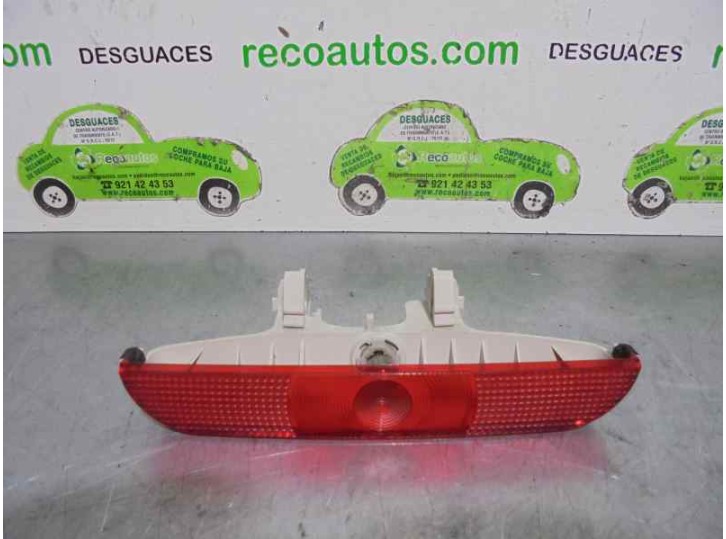Recambio de luz central de freno para mazda 3 berlina (bk) 2.0 diesel cat referencia OEM IAM BP4K51593B 5 PUERTAS