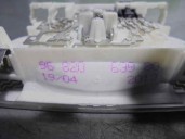 Recambio de luz interior para peugeot 3008 1.6 16v referencia OEM IAM 9682063980  