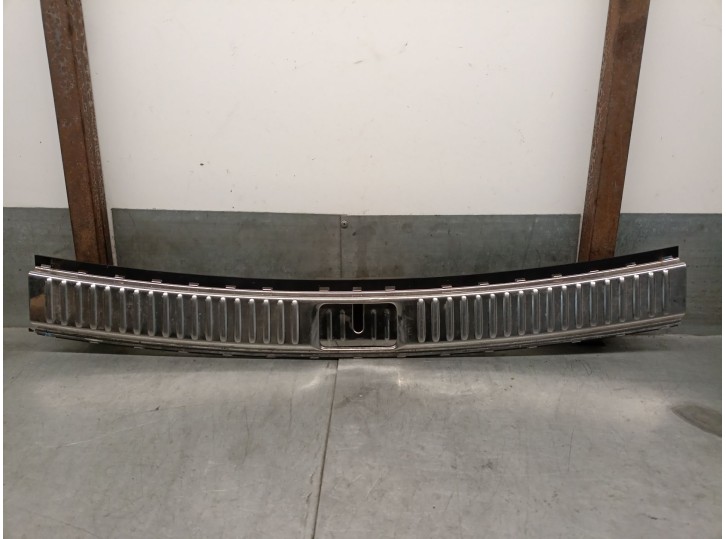 Recambio de molduras traseras para porsche cayenne (92a) 3.0 diesel referencia OEM IAM 7P0863459F 95855145900 