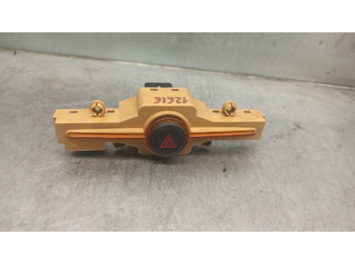 Recambio de warning para kia carens (un) 2.0 crdi referencia OEM IAM 937901D000  