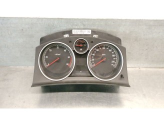 Recambio de cuadro instrumentos para opel zafira / zafira family b (a05) 1.9 cdti (m75) referencia OEM IAM 13225988 6260858 