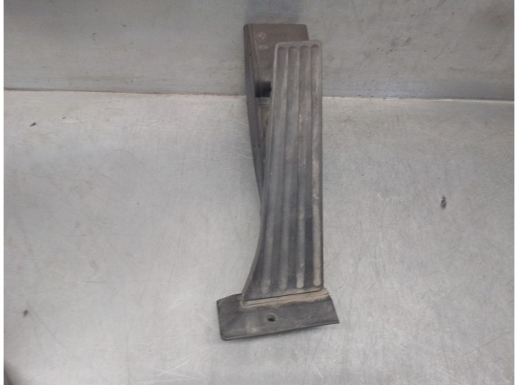 Recambio de potenciometro pedal para bmw serie 5 berlina (e60) 3.0 turbodiesel cat referencia OEM IAM 35426766930 25916010 