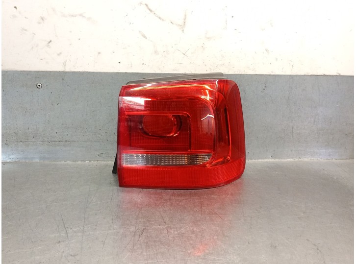 Recambio de piloto trasero derecho para volkswagen touran (1t3) 1.6 tdi referencia OEM IAM 1T0945096R 1T0945096R HELLA