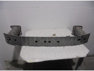 Recambio de refuerzo paragolpes delantero para ford focus c-max (cap) ambiente (d) referencia OEM IAM DE HIERRO 