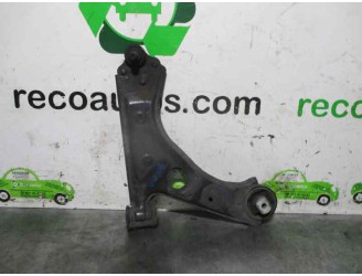 Recambio de brazo suspension inferior delantero derecho para fiat grande punto (199) 1.4 8v dynamic referencia OEM IAM 32105 C56