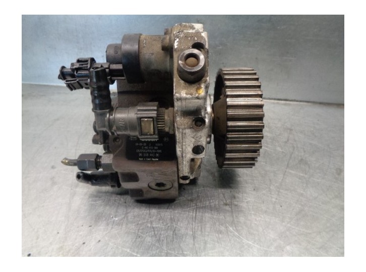 Recambio de bomba inyeccion para peugeot 307 break / sw (s1) break xr referencia OEM IAM 9651844380 0445010089 BOSCH