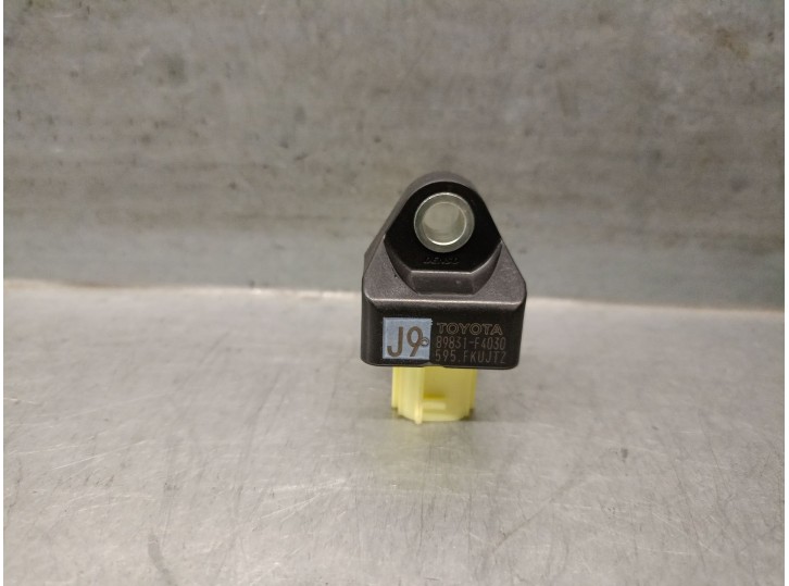 Recambio de sensor para toyota c-hr (_x1_) 1.8 hybrid (zyx10_, zyx11_) referencia OEM IAM 89831F4030  DENSO