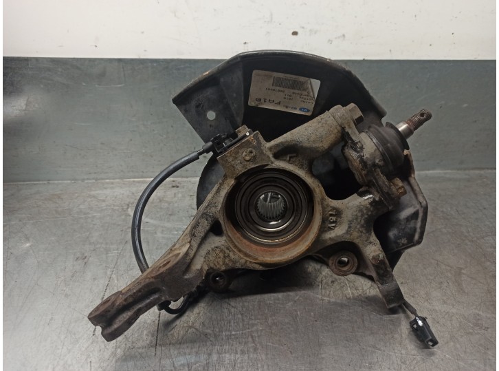 Recambio de mangueta delantera izquierda para kia carens (un) 2.0 crdi referencia OEM IAM 517151D100  