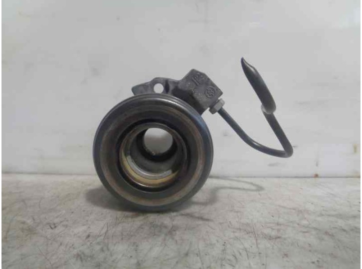 Recambio de collarin hidraulico embrague para opel corsa c 1.7 16v dti cat (y 17 dt / lr6) referencia OEM IAM ZA318602331 FAG805