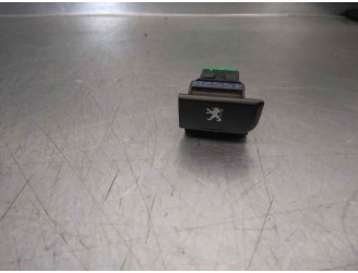 Recambio de interruptor para peugeot 3008 referencia OEM IAM 96653731ZD 