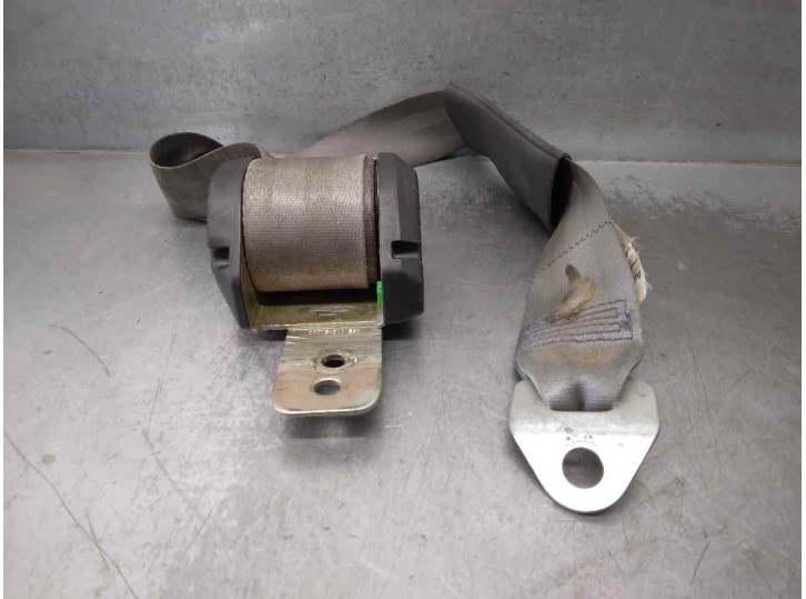 Recambio de cinturon seguridad trasero derecho para renault 9 1.4 referencia OEM IAM 031904 4 PUERTAS
