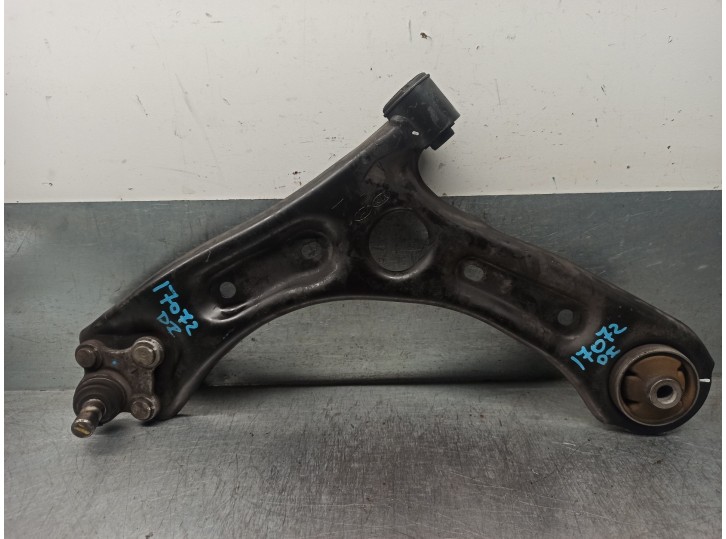 Recambio de brazo suspension inferior delantero izquierdo para kia optima 1.7 crdi cat referencia OEM IAM 54500C1000 