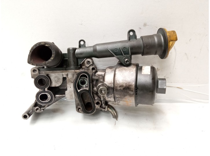 Recambio de enfriador aceite motor para opel combo (corsa c) 1.3 16v cdti cat (z 13 dt / ln9) referencia OEM IAM A4K29P3467 