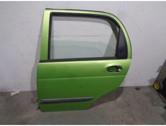 Recambio de puerta trasera izquierda para daewoo matiz 0.8 cat referencia OEM IAM 96562533 VERDE 5 PUERTAS