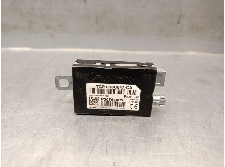 Recambio de antena para volvo v40 hatchback (525) d2 referencia OEM IAM 30761696 30761698 