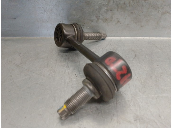 Recambio de bieleta estabilizadora trasera derecha para kia optima 1.7 crdi cat referencia OEM IAM 55540C1100 