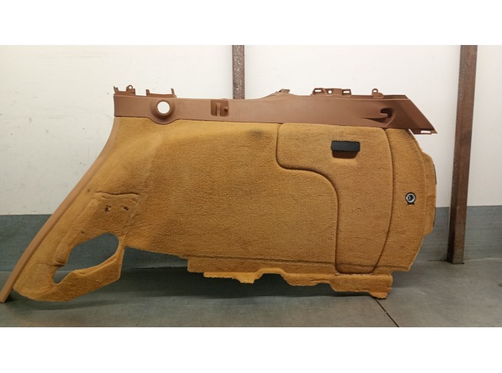 Recambio de molduras traseras para porsche cayenne (9pa) 3.2 referencia OEM IAM 7L5867038M 7L5867038M 