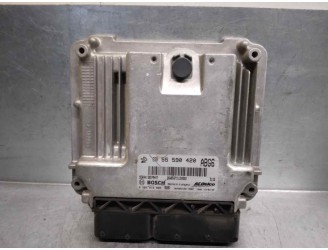 Recambio de centralita motor uce para opel insignia berlina 2.0 cdti cat referencia OEM IAM 55590420 0281019088 BOSCH