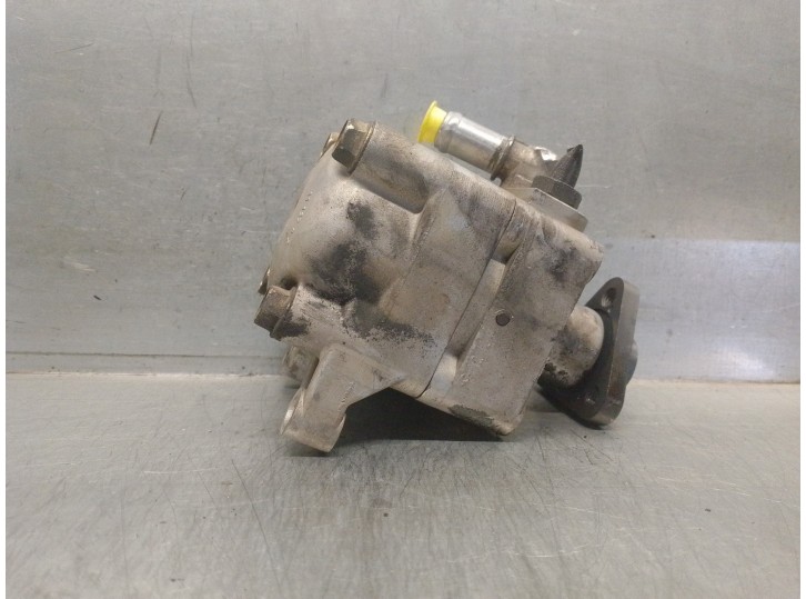 Recambio de bomba servodireccion para bmw serie 3 berlina (e46) 1.9 cat referencia OEM IAM 6750111B 7613955116 ZF