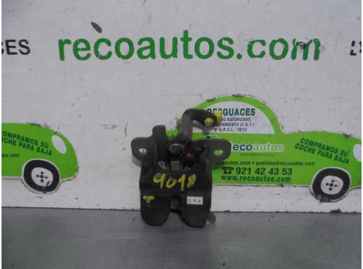 Replacement boot / tailgate lock for Hyundai Lantra saloon (RD) 1.9 diesel cat OEM IAM reference 8123029001 5 DOORS