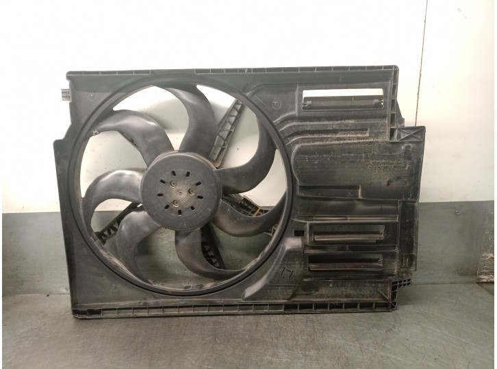 Recambio de electroventilador para bmw x1 (f48) sdrive 18 d referencia OEM IAM 17427617609 17427617609 