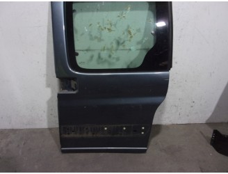 Recambio de puerta lateral corredera izquierda para citroën berlingo 1.6 16v hdi referencia OEM IAM 9006 K8 GRIS OCURO 