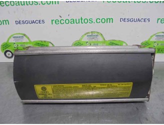Replacement front right airbag for Seat Toledo (1M2) 1.6 OEM IAM reference 1J0880204B 