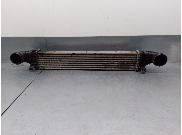 Recambio de intercooler para mercedes-benz clase e (w211) berlina 2.2 cdi cat referencia OEM IAM A2115001002 71107 BEHR
