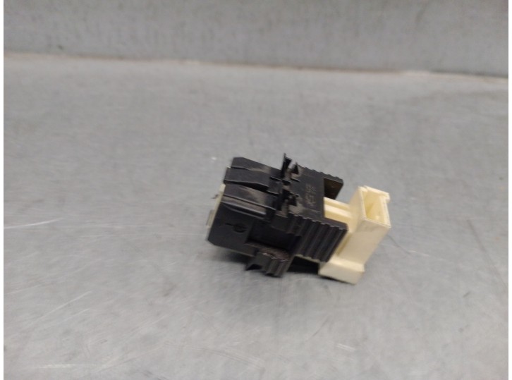 Recambio de sensor para bmw x1 (f48) sdrive 16 d referencia OEM IAM 91468896  