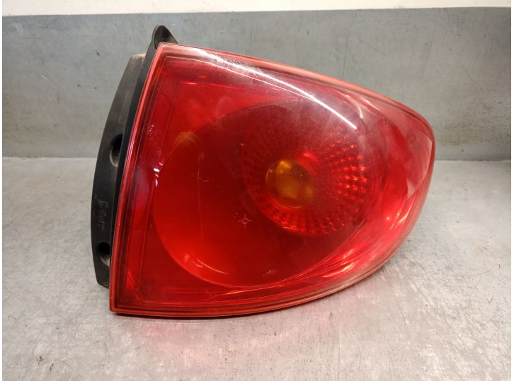 Recambio de piloto trasero derecho para seat altea (5p1) 1.9 tdi referencia OEM IAM 5P0945112B 5P0945112B 