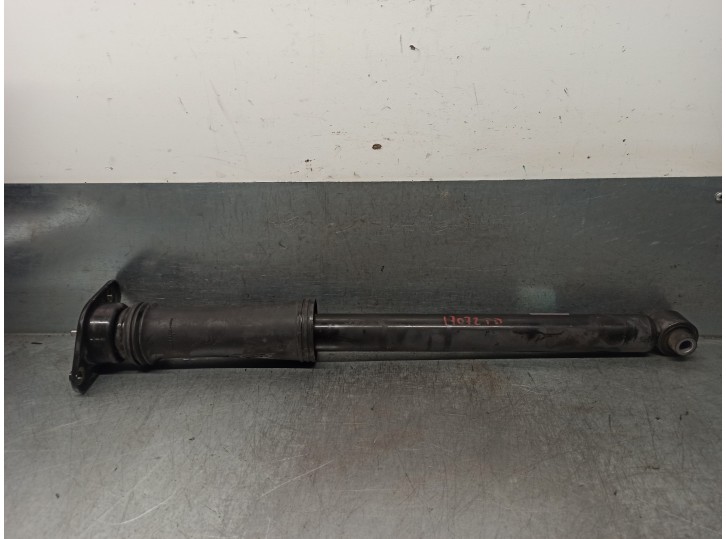 Recambio de amortiguador trasero derecho para kia optima 1.7 crdi cat referencia OEM IAM 55311D4160  
