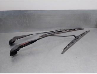 Recambio de brazo limpia delantero derecho para smart coupe turbo cat referencia OEM IAM 0850001395 1750001221 