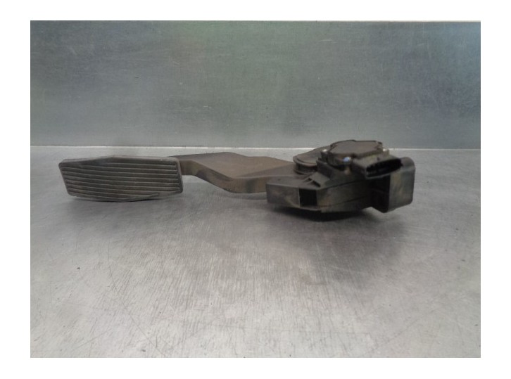 Recambio de potenciometro pedal para opel zafira a blue line referencia OEM IAM 90581208AQ 0281002298 BOSCH