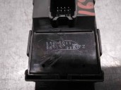 Recambio de mando elevalunas delantero izquierdo para opel insignia berlina 2.0 cdti cat referencia OEM IAM 13305011 