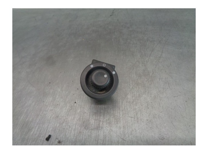 Recambio de mando retrovisor para renault megane ii berlina 5p confort authentique referencia OEM IAM 8200002442  