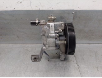Recambio de bomba servodireccion para bmw 5 (e60) 525 d referencia OEM IAM 678148602 32416781486 