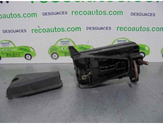 Recambio de caja reles / fusibles para land rover range rover 2.5 turbodiesel referencia OEM IAM AMR3032  