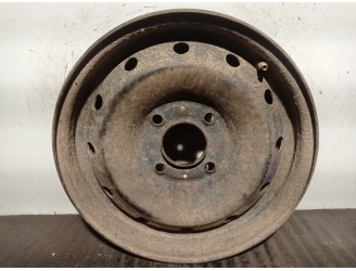 Recambio de llanta para peugeot 205 berlina 1.2 referencia OEM IAM 5401J0 R135.00BX13CHET28 