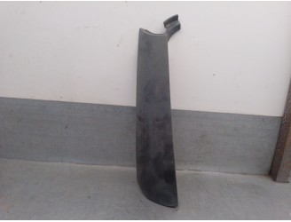 Recambio de molduras traseras para renault super 5 (b/c40_) 1.1 (b/c/401) referencia OEM IAM 7700755868 7700769537 