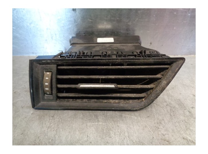 Recambio de aireador para skoda superb (3v3) 2.0 tdi referencia OEM IAM 3V0819701E 