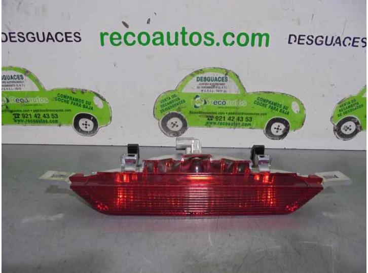 Recambio de luz central de freno para toyota corolla (e12) 2.0 d-cat referencia OEM IAM 